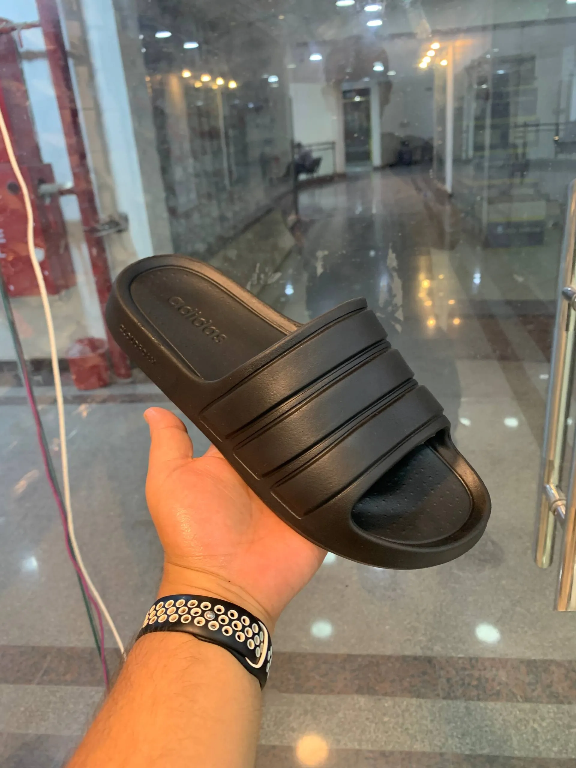 شبشب رجالي اسود ايفا Adidas