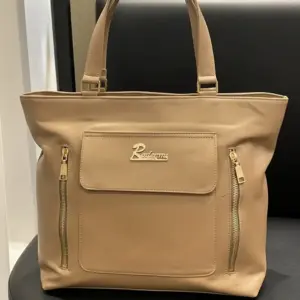 شنطه حريمي  كافيه