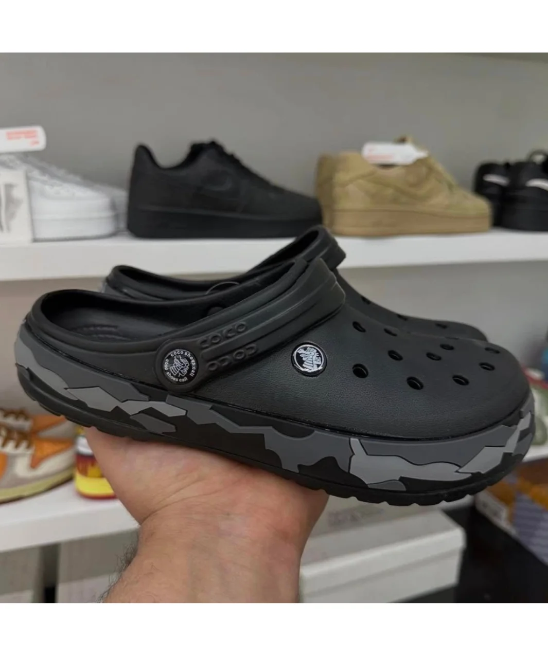 كروكس رجالي COCO6 اسود