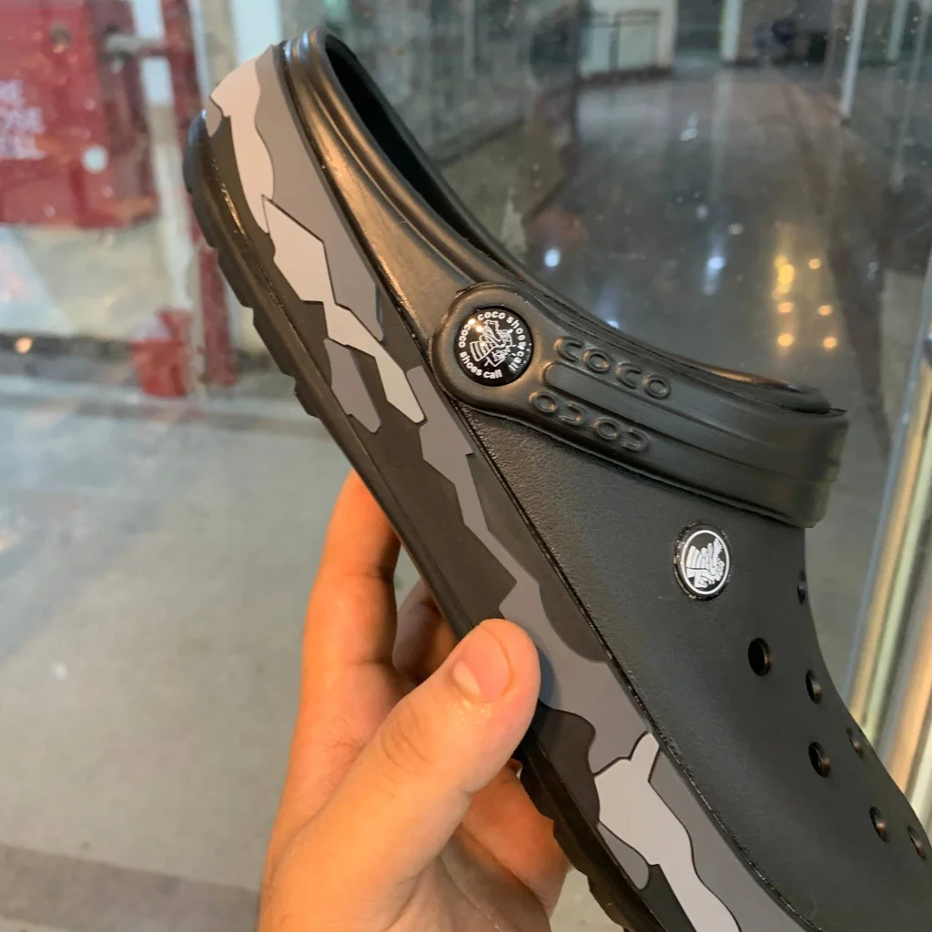 كروكس رجالي COCO6 اسود - الصورة 6