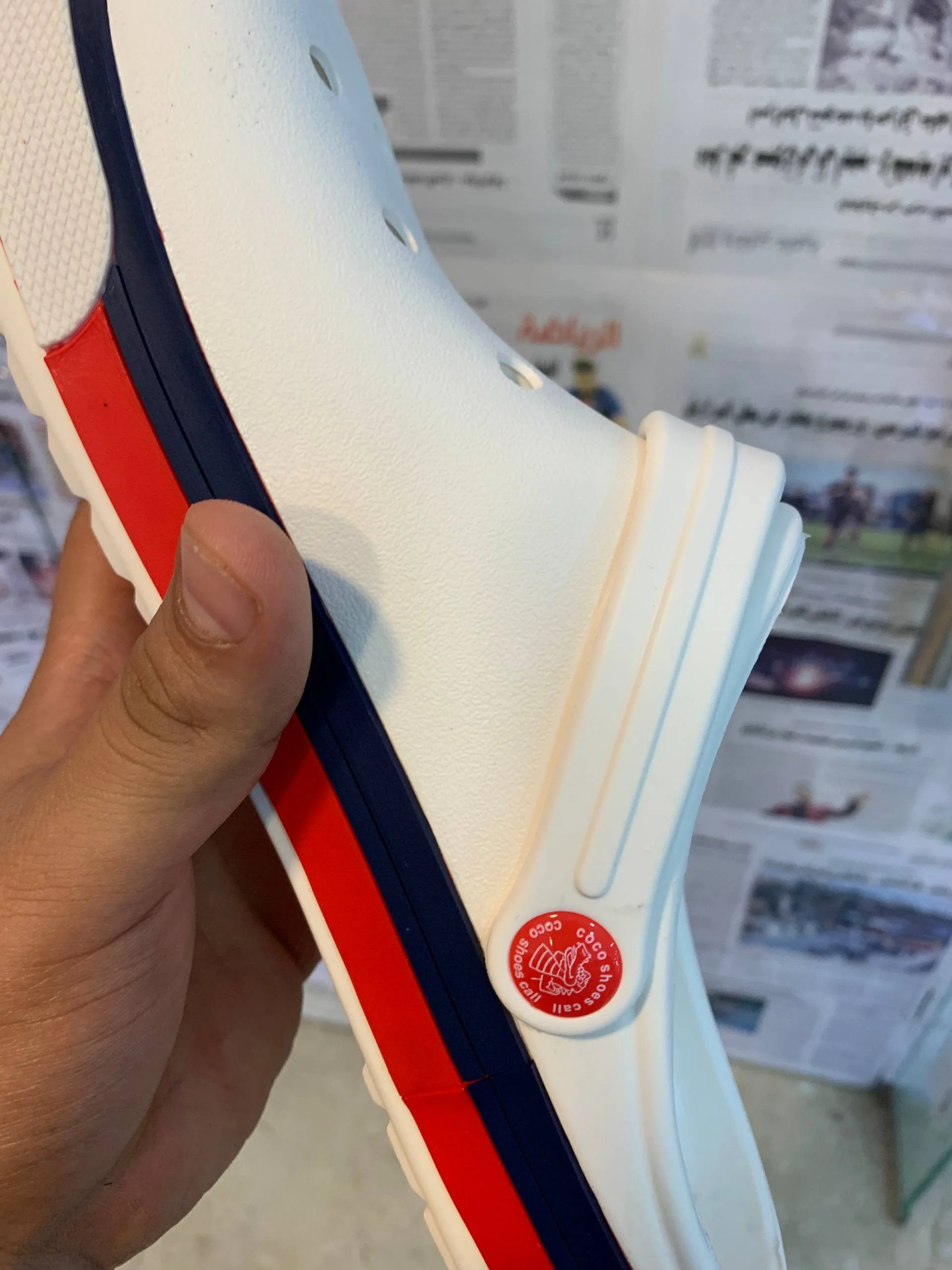 كروكس رجالي COCO2 ابيض - الصورة 4