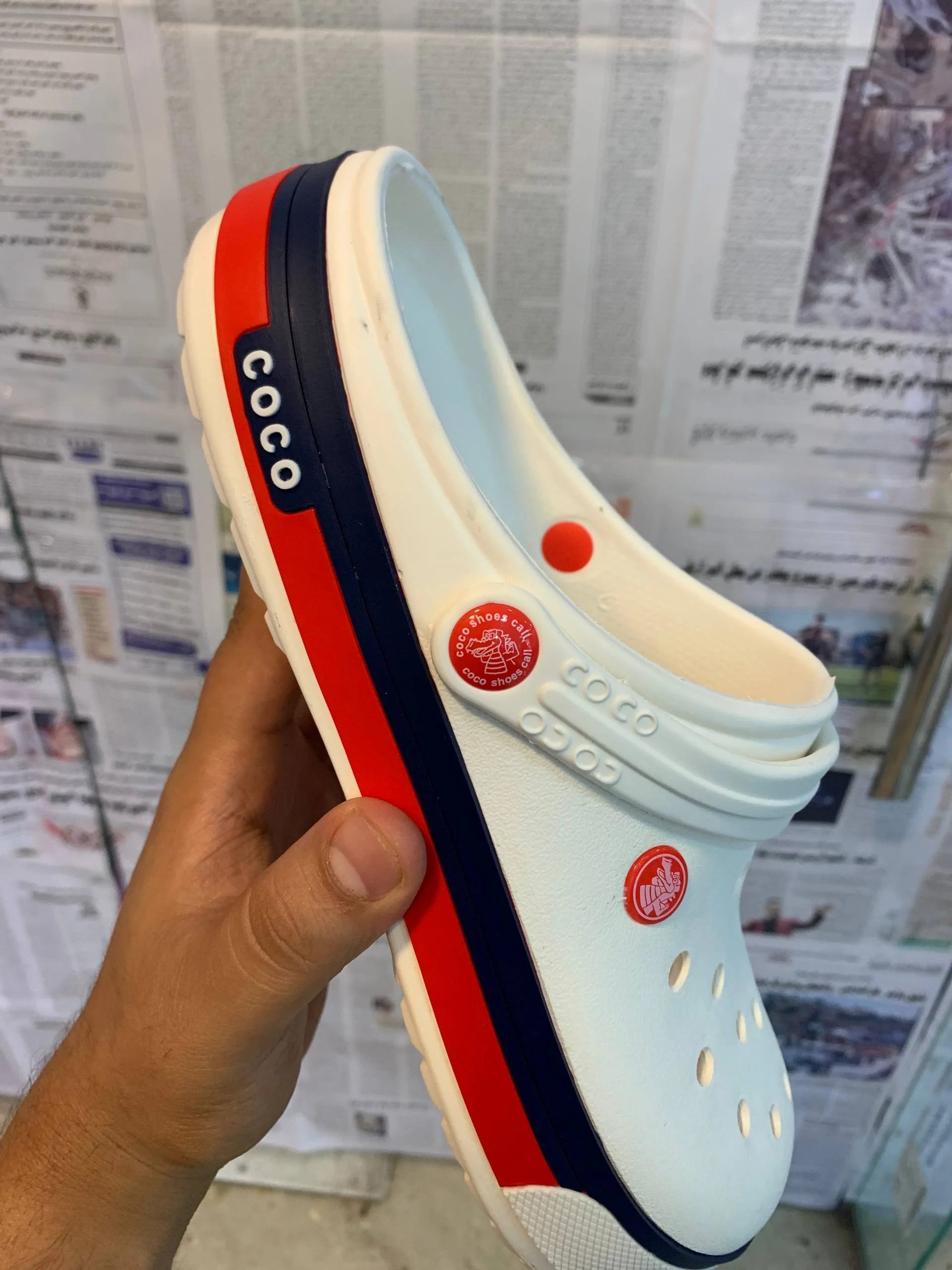 كروكس رجالي COCO2 ابيض - الصورة 2