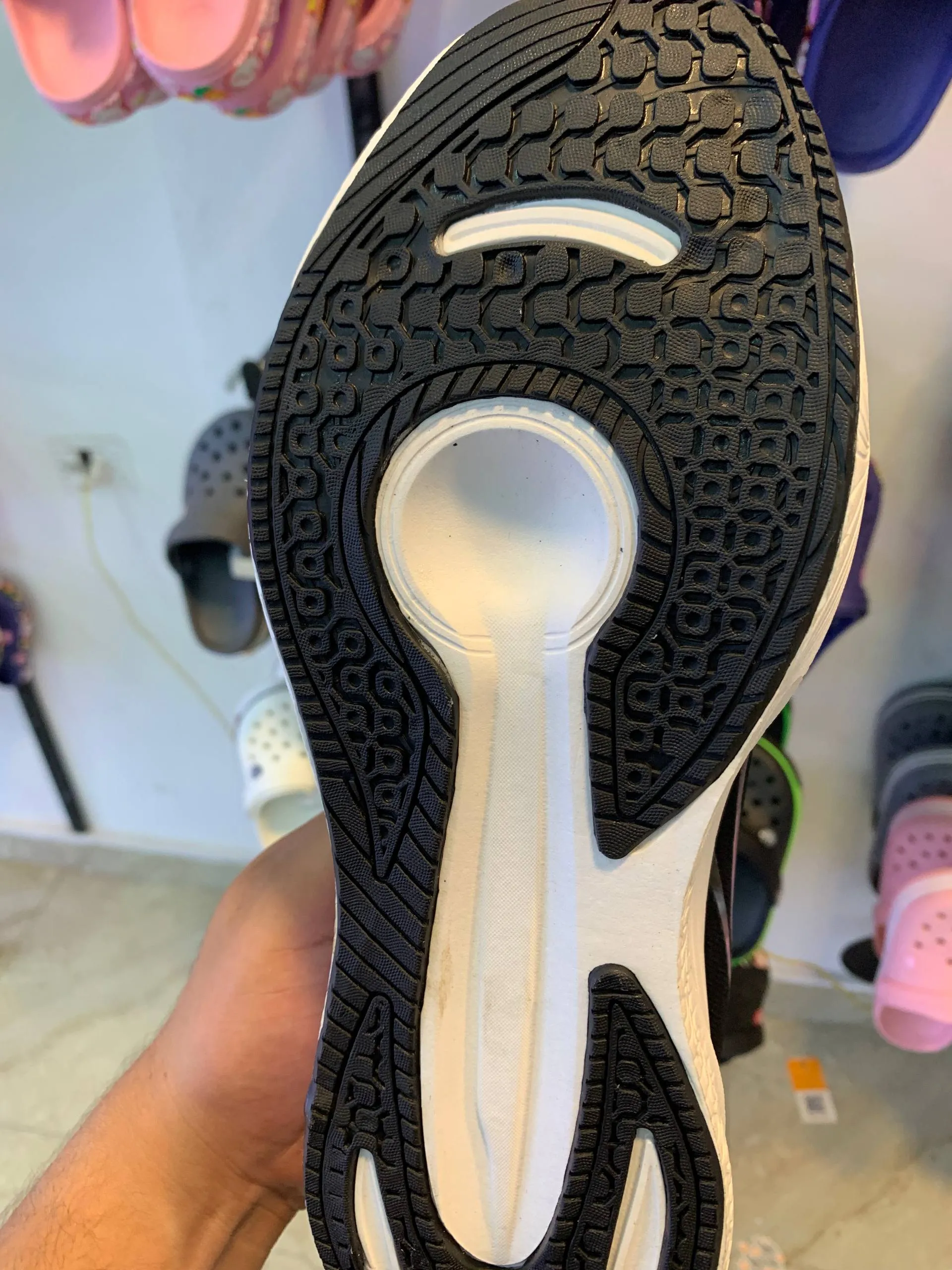 كوتشي رجالي راينج Nike ايفا طبي - الصورة 4