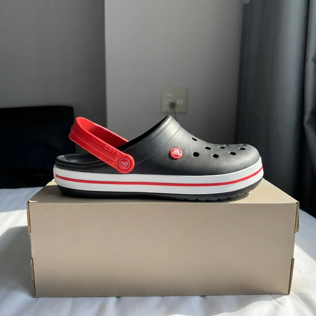 كروكس رجالي COCO4 اسود