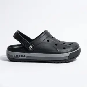 كروكس شبابي اسود