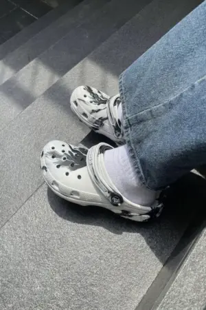 كروكس شبابي  ايفا طبي